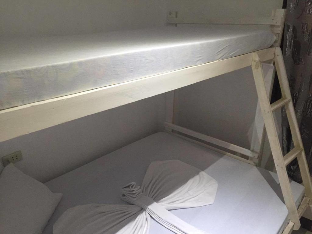 อเล็กซุส แบคแพคเกอร์ ทราเวล ลอดจ์ Hostel เอลนิโด ภายนอก รูปภาพ